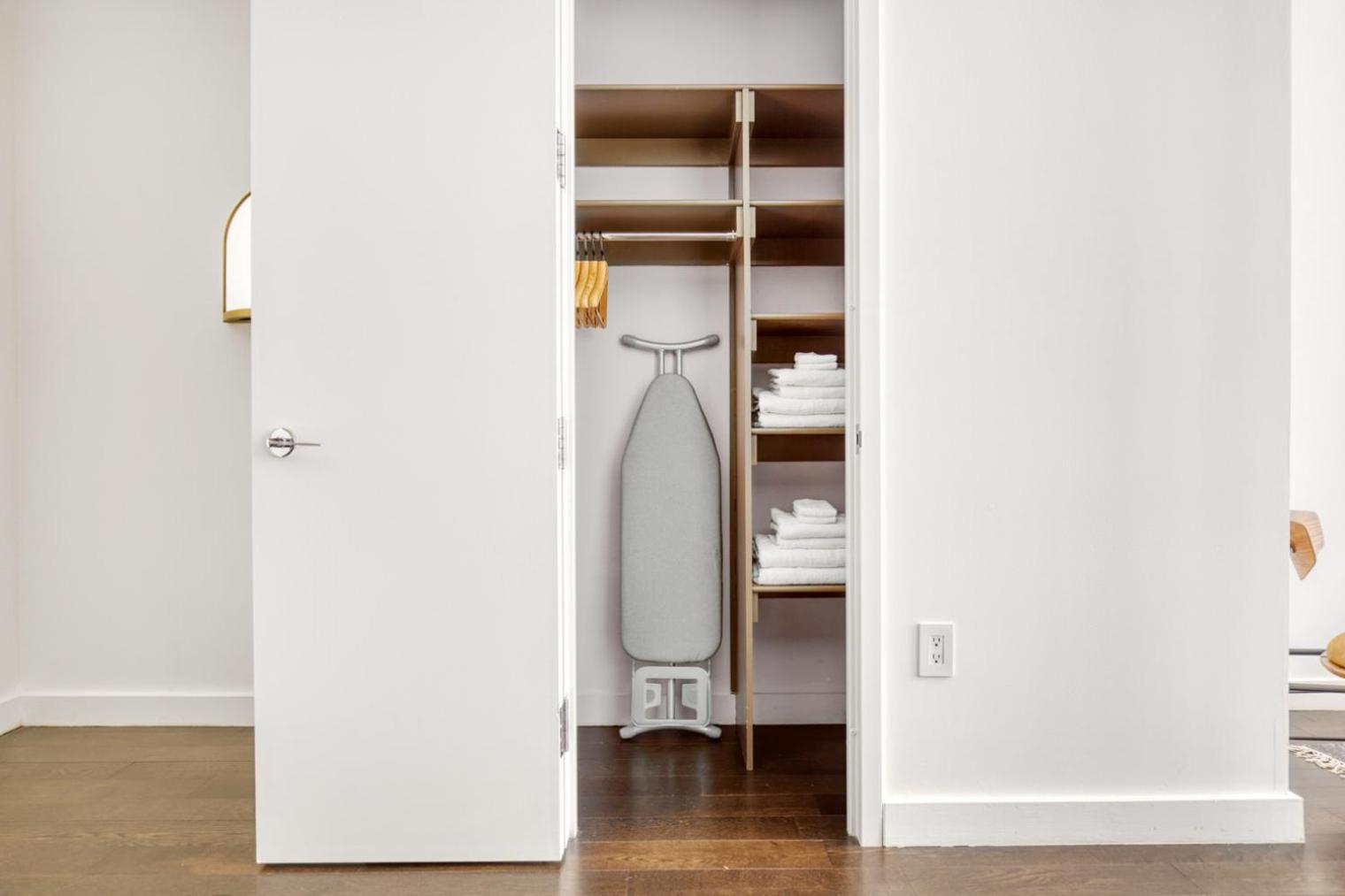 Fidi 1br W Elevator Doorman Gym Nr St Nyc-619 Apartment New York